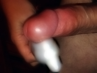 Cumming Feels Good!